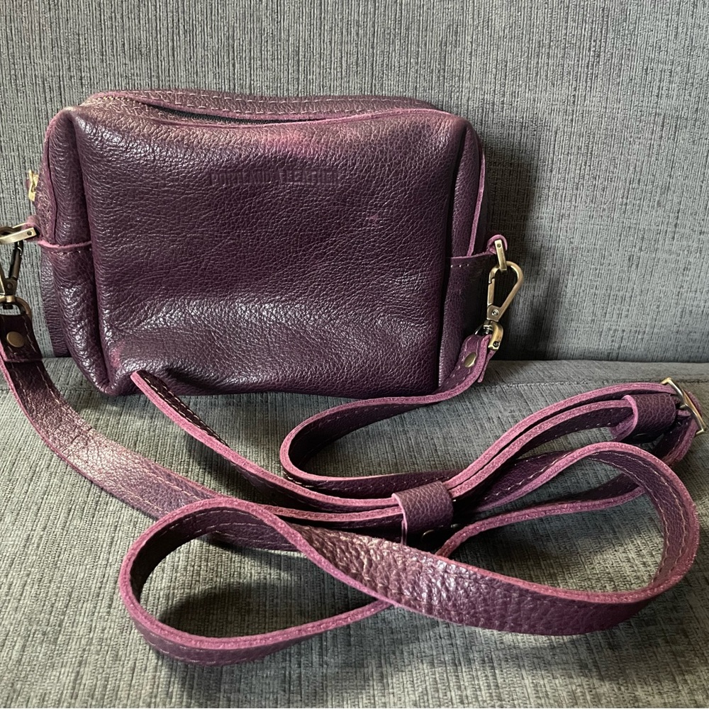 Portland leather goods mesa crossbody PLUM